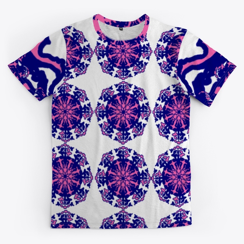 Patterned T shirt. Pink and blue