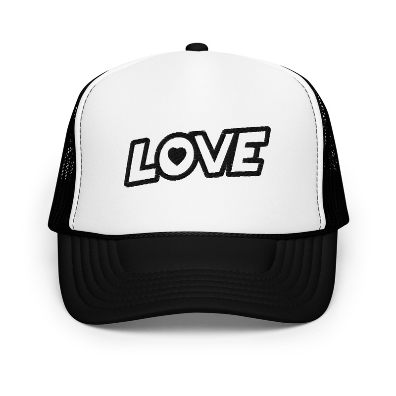 LOVE TRUCKERS HAT (BLK/WHT)