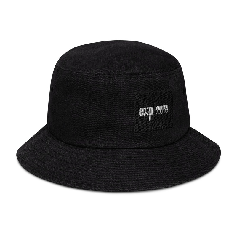 Ready-to-Wear fashion show  hat