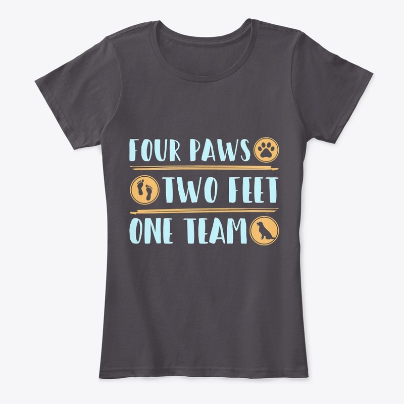 Dog Show Handler Four Paws