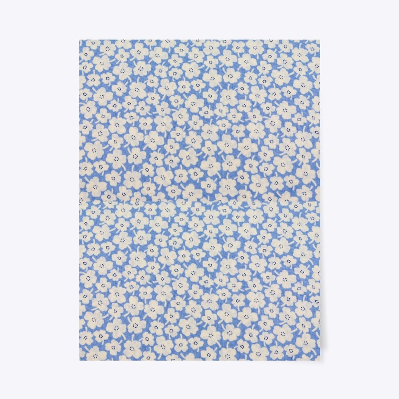 BLUE FLOWER PATTERN