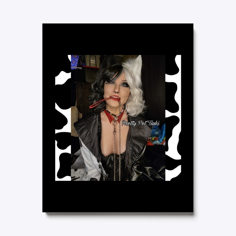 Tsuki Pet Cruella Cosplay
