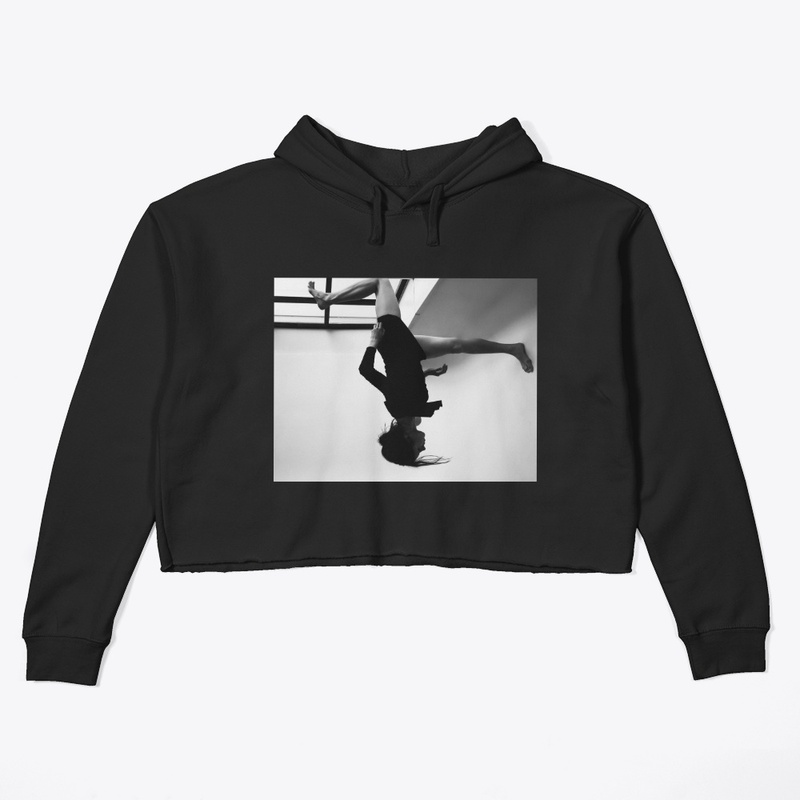 FREE MOVEMENT OUTFITS