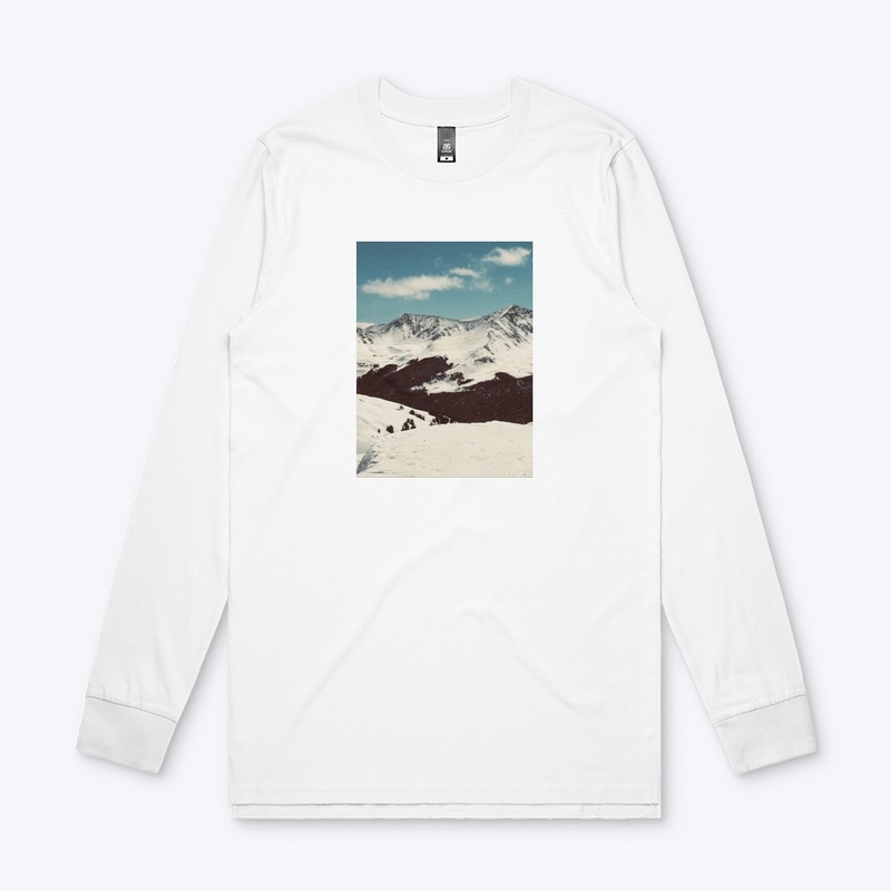 Ravishing Mountain Skyline
