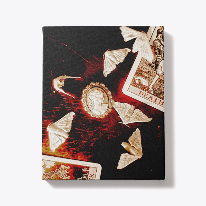TarotMothsRed