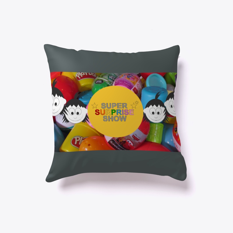 Pillow Super Surprise Show