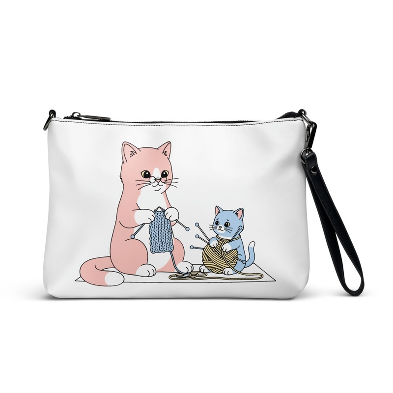 🐱 Playful Climbing Cat and Cat Mom!