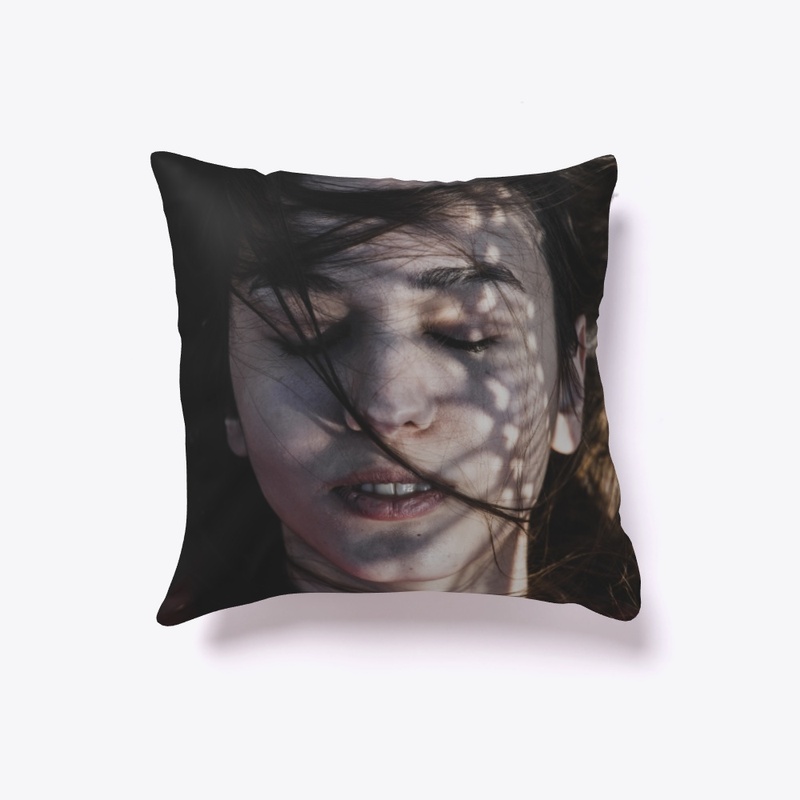 Indoor Pillow 'Close your eye'