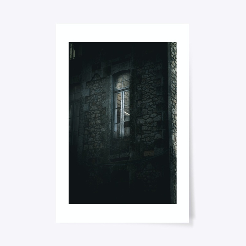 The creepy damn window.