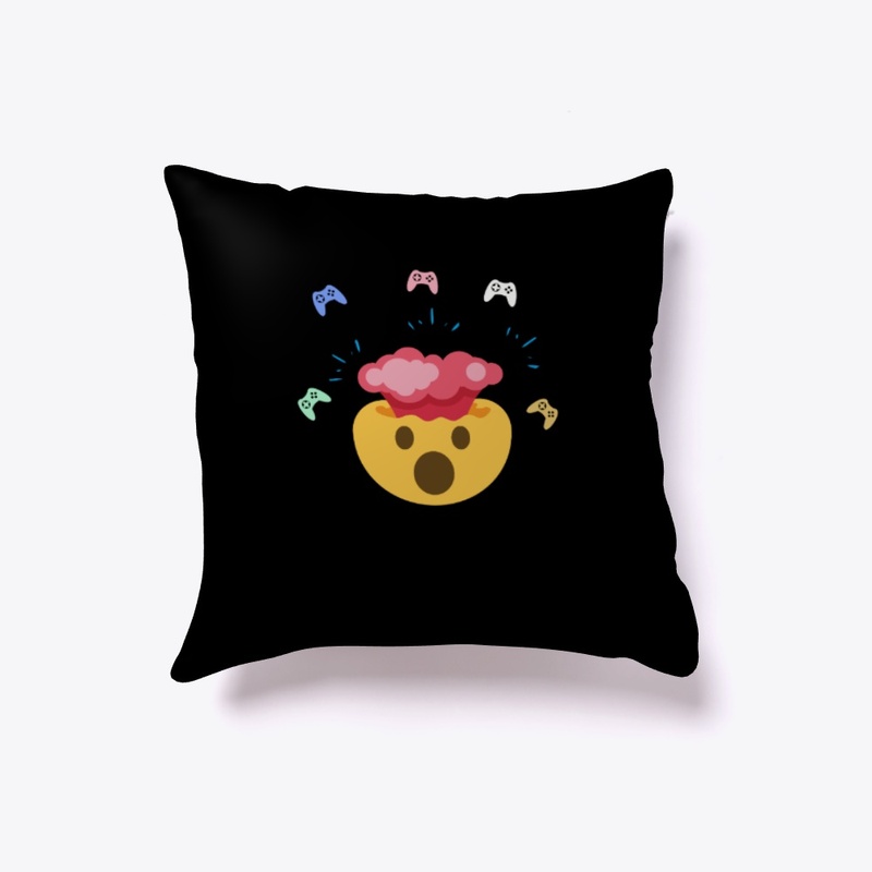 surprised face love video games T-shirt.