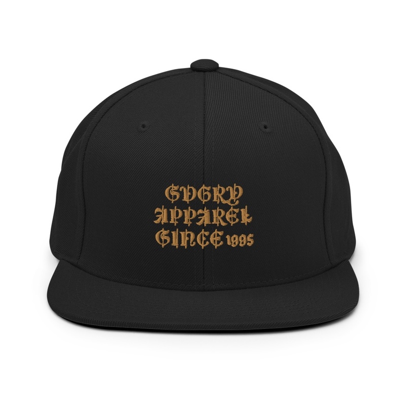 Black and gold snapback 