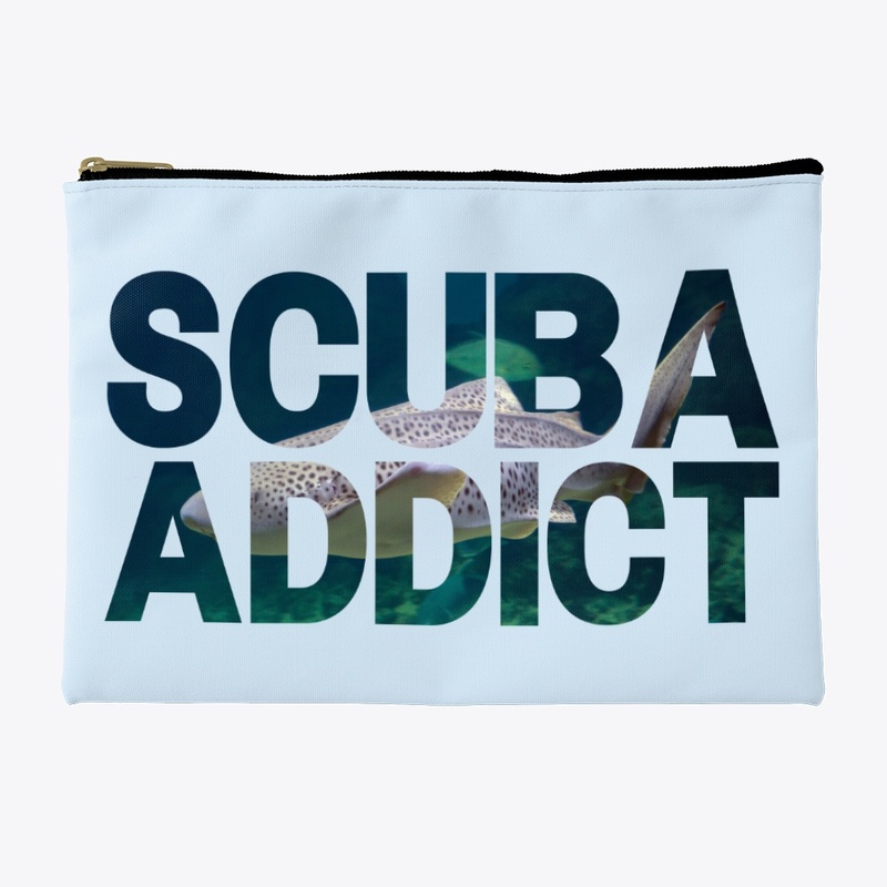 Scuba addict leopard shark