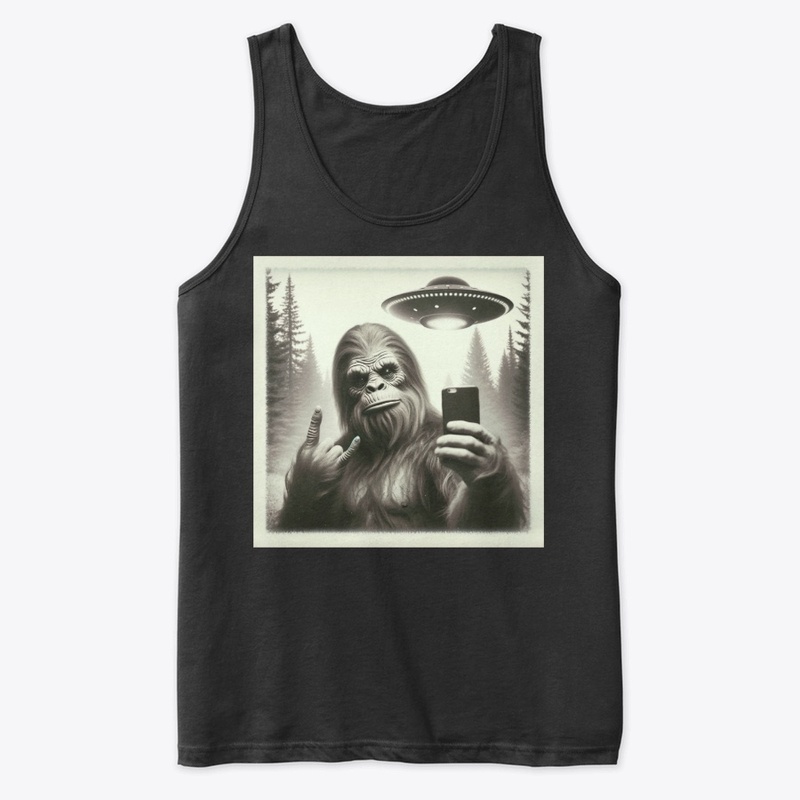 selfie of bigfoot with an UFOs 