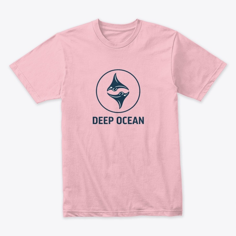 manta ray deep ocean