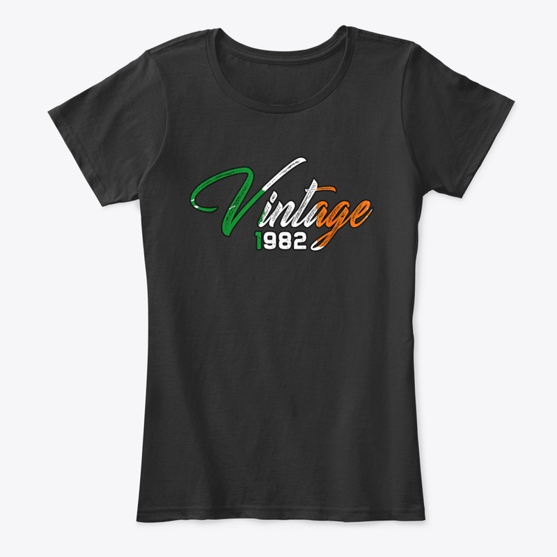 Irish 1982 38th Birthday Gift T-Shirt