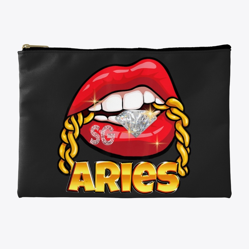 Juicy Lips Gold Chain Aries
