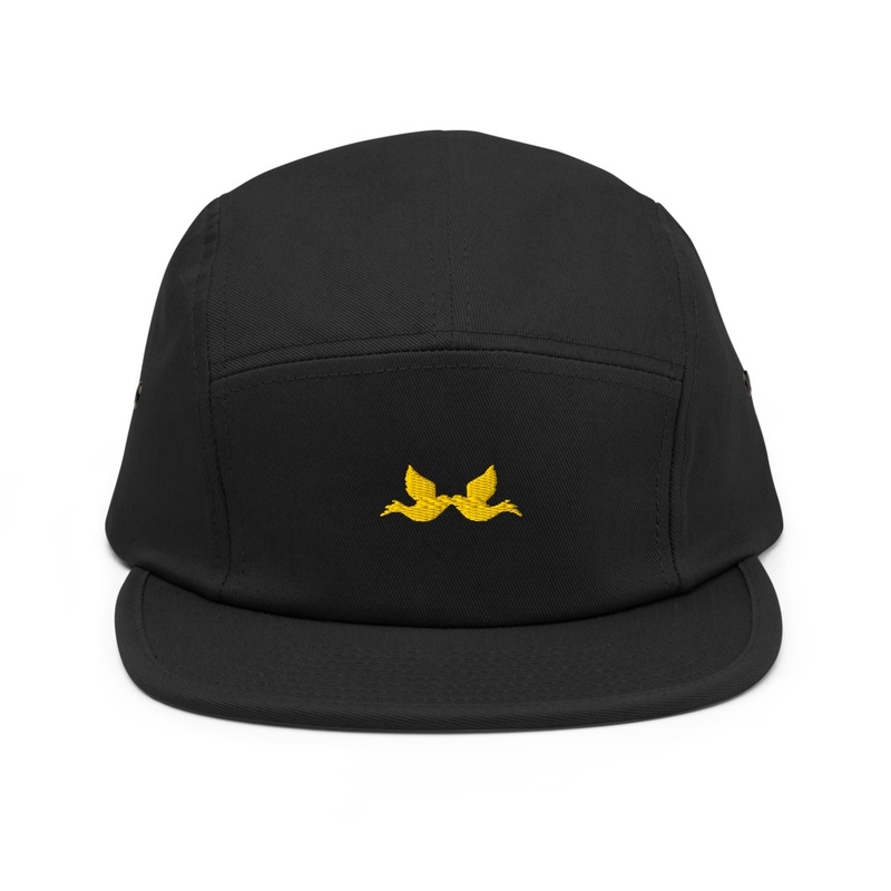  Sweet Kiss Bird Design Cap