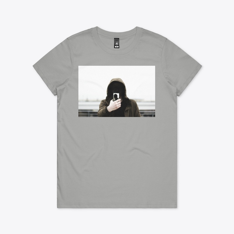 Selfie dropped on all items