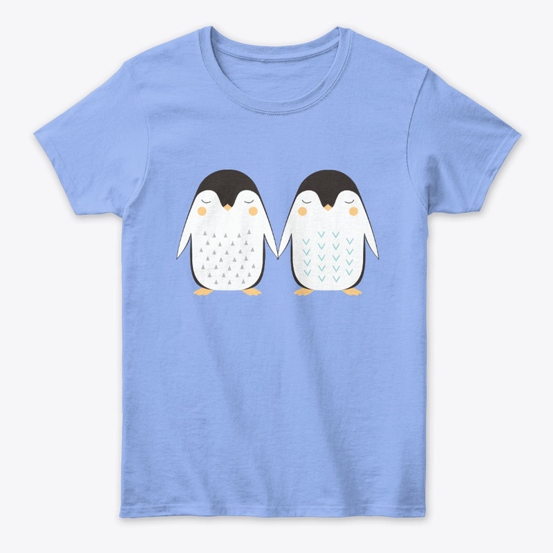 Adorable Penguin Love Women's Tee