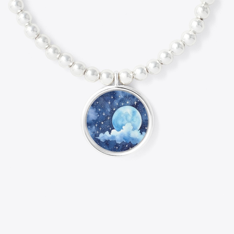 "Timeless Circle Pendant Bracelet"