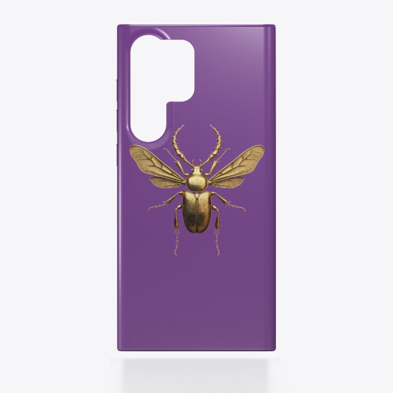 golden egyptian scarab with wings