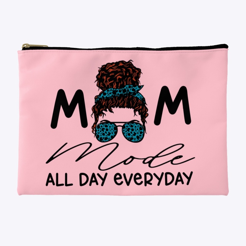 Mom mode blue cheetah red hair