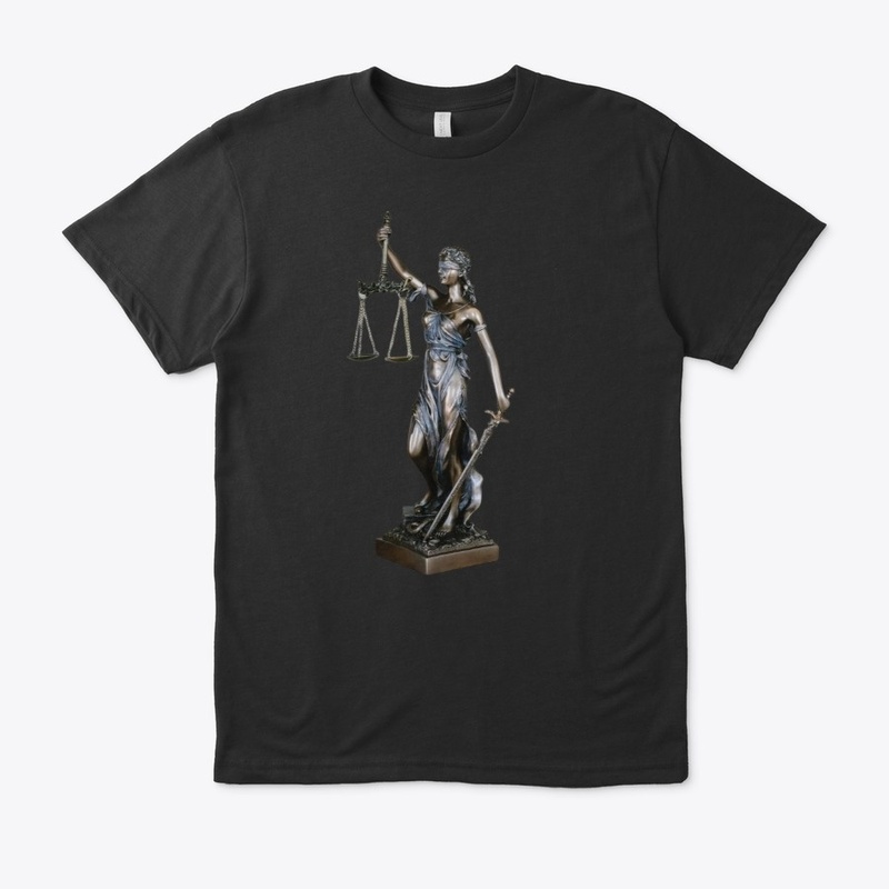 Statue of justice