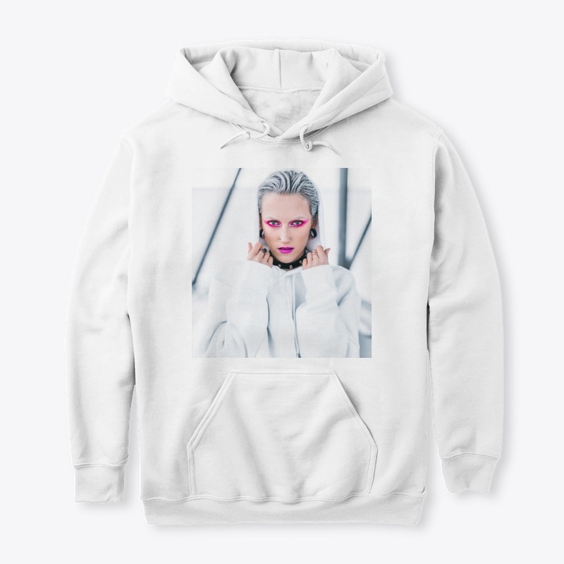 Laura-Ly Official 