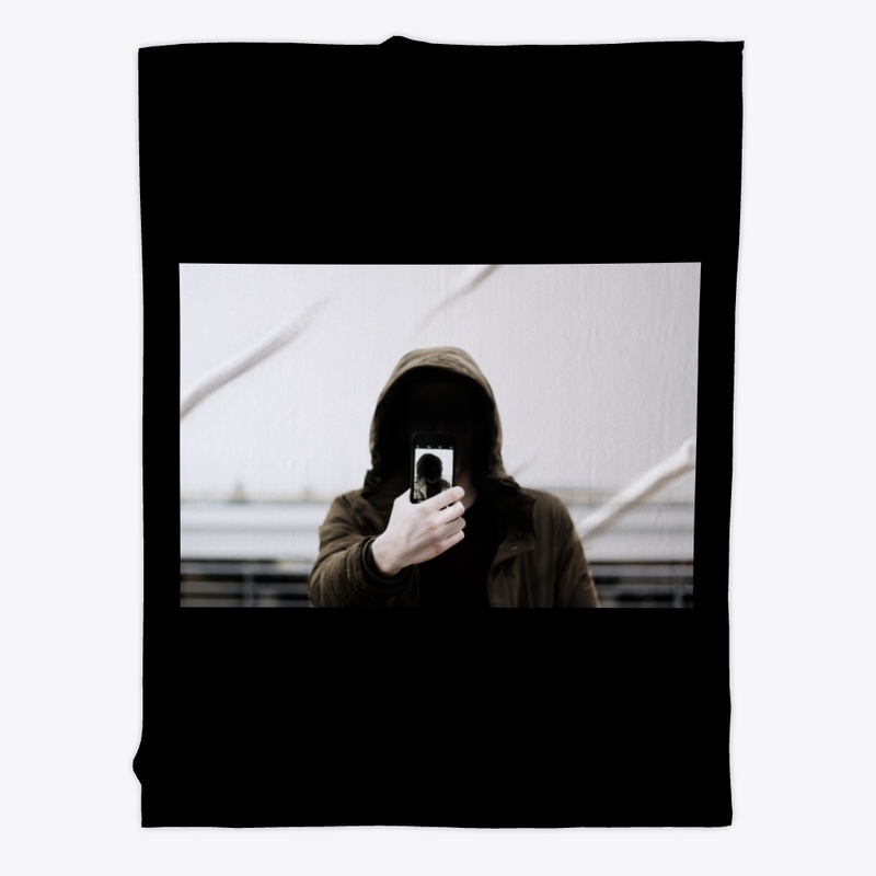 Selfie dropped on all items