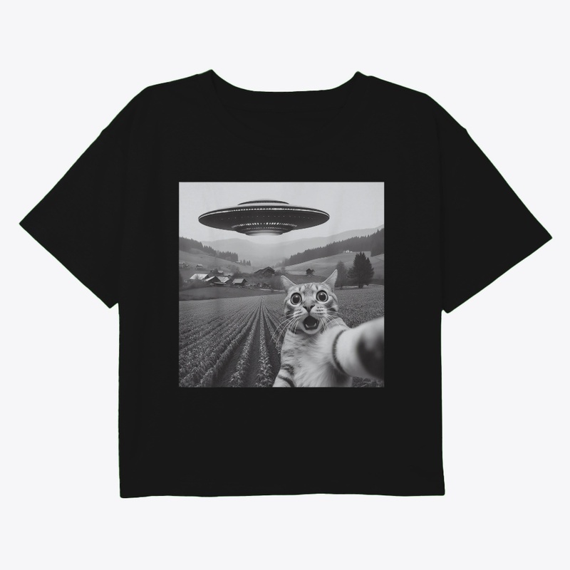 Cat Selfie With Alien UFO Funny Cat