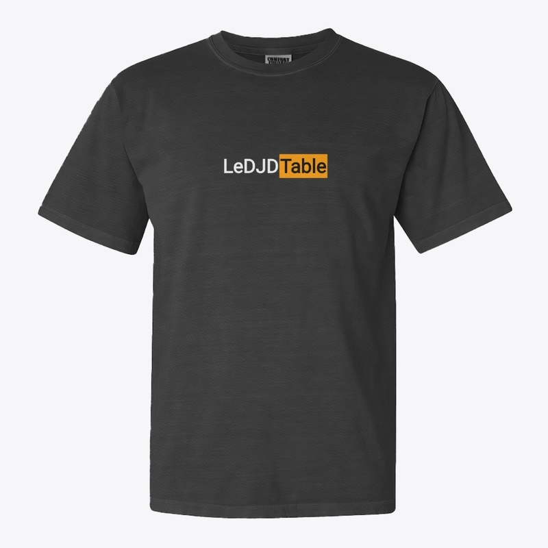 Le t-shirt fait par beaucoup de YouTuber