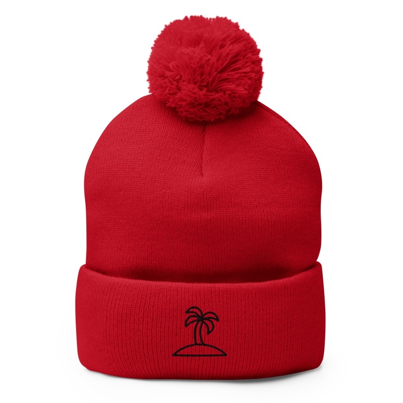 Stylish: cozy pompom beanie