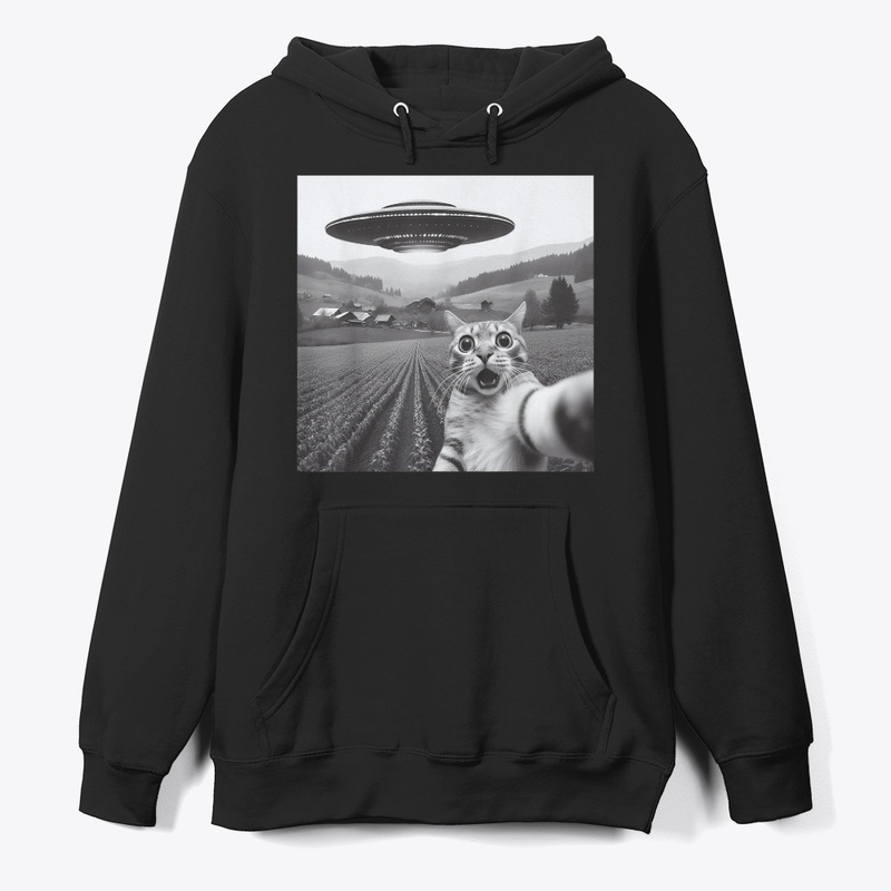 Cat Selfie With Alien UFO Funny Cat