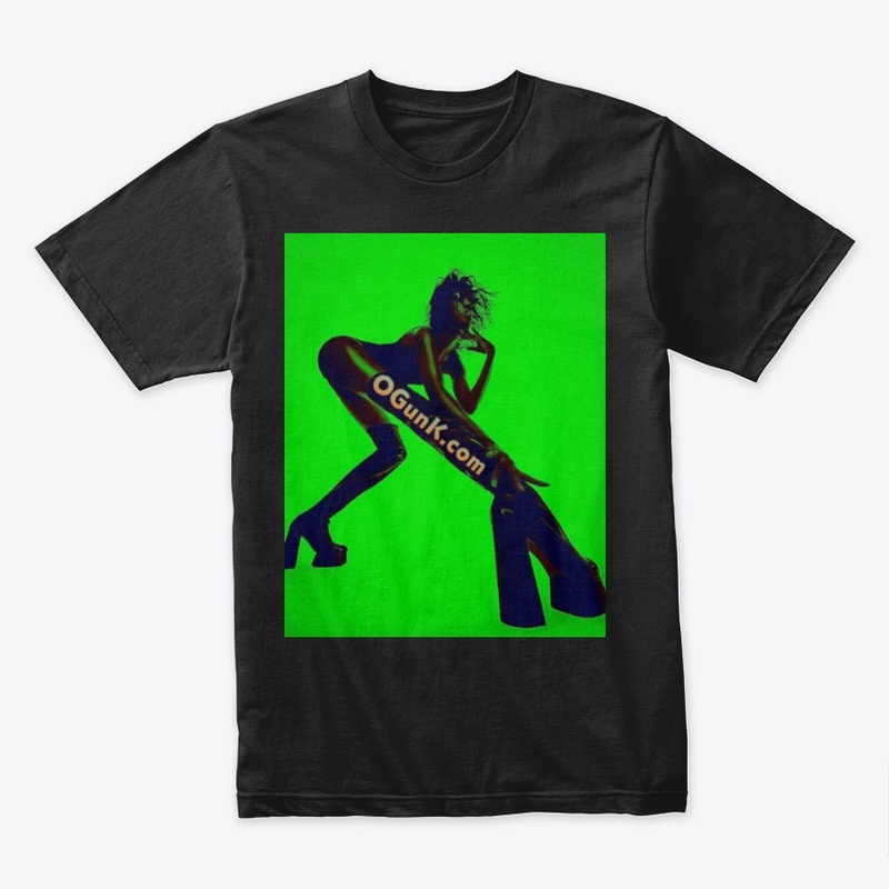 Girlfriend tee