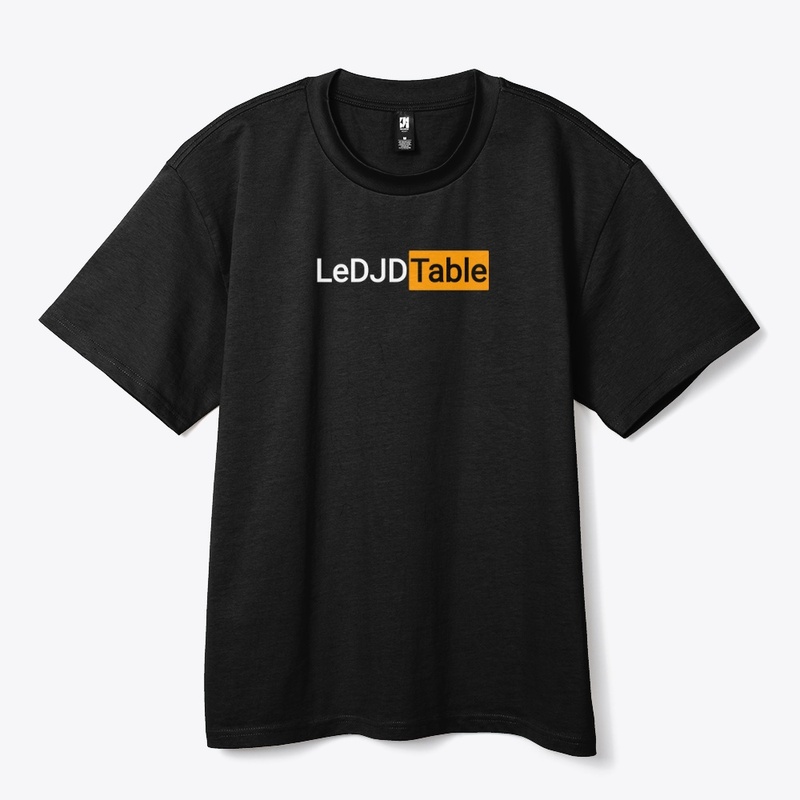 Le t-shirt fait par beaucoup de YouTuber